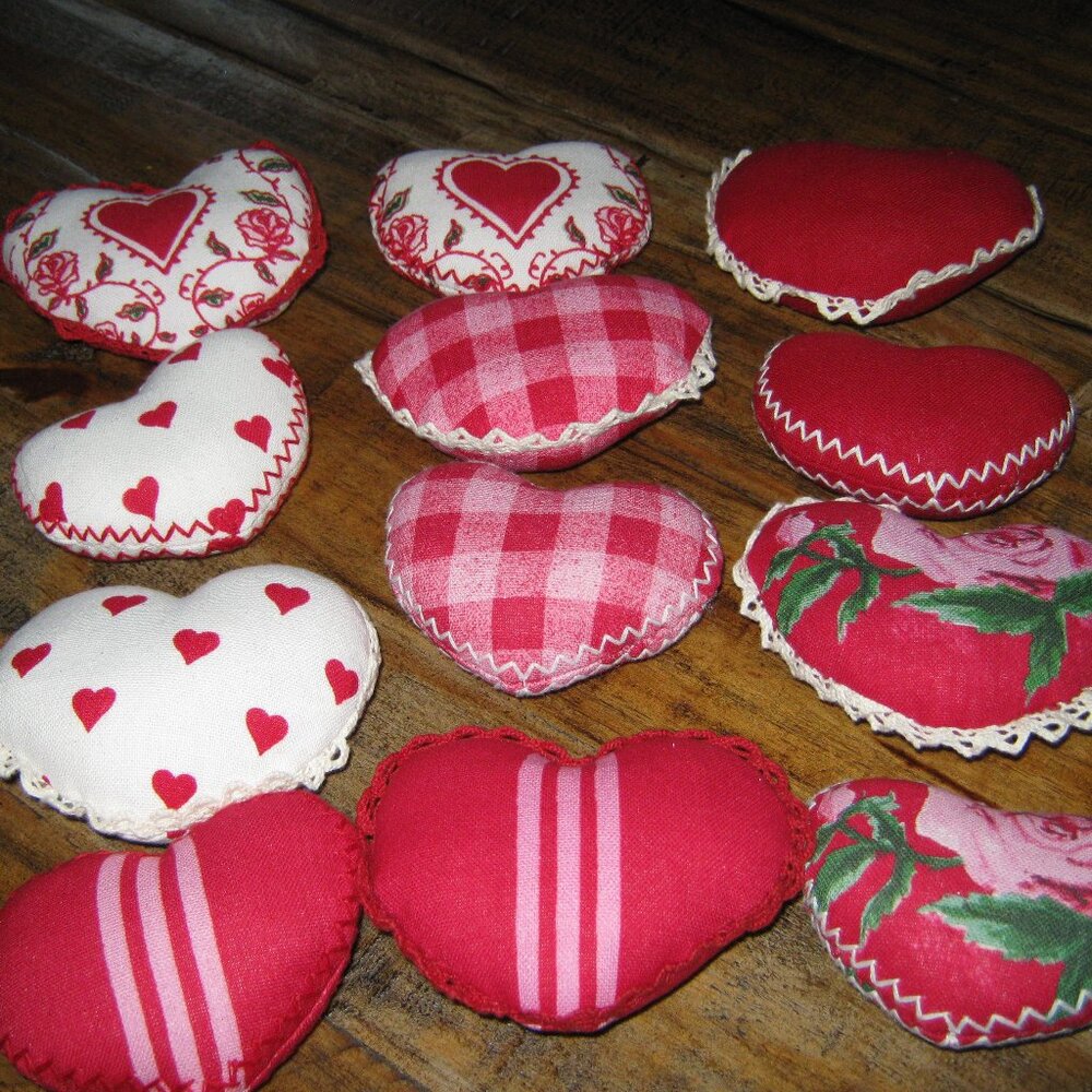 12 Valentine Fabric Hearts